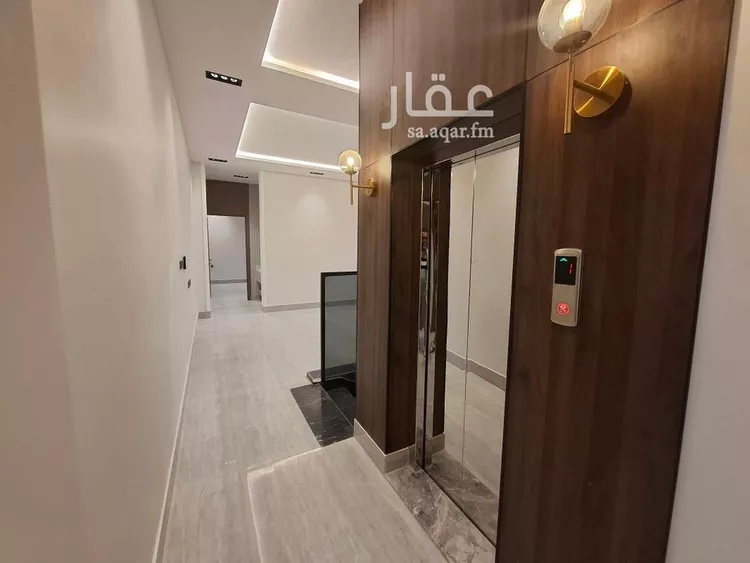 فيلا للبيع في شارع الربيع بن سليمان, حي الرمال, مدينة الرياض, منطقة الرياض 9