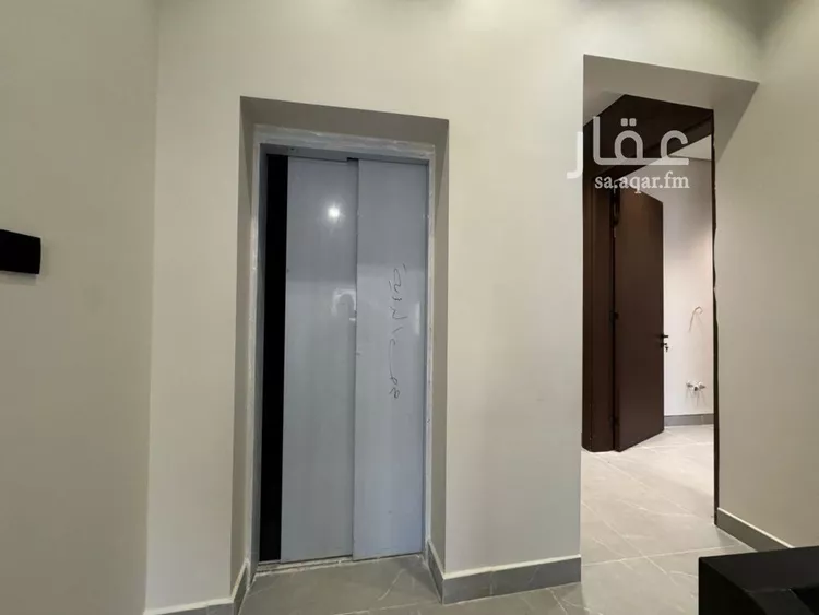 شقة للبيع في شارع القراء, حي إشبيلية, مدينة الرياض, منطقة الرياض صورة 3