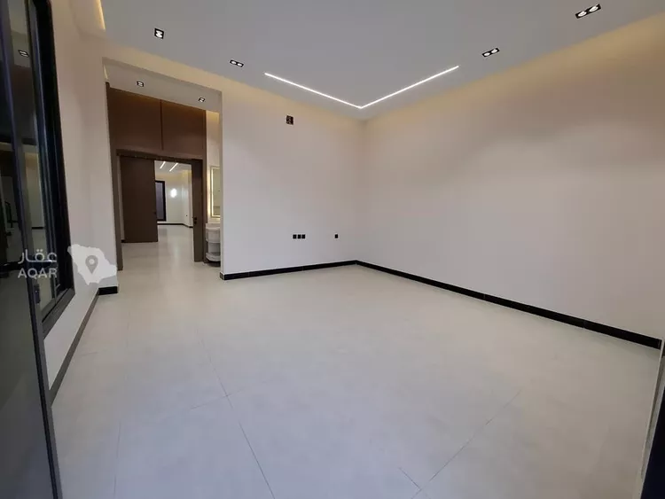 Villa for Sale in Riyadh Al Janadriyah 3