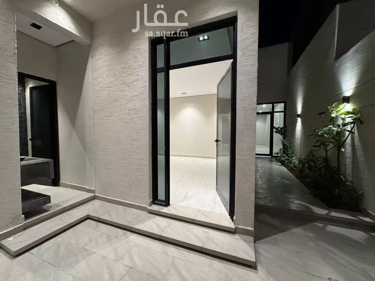 فيلا للبيع في شارع عبدالعزيز الطبيري, حي الرمال, مدينة الرياض, منطقة الرياض 14