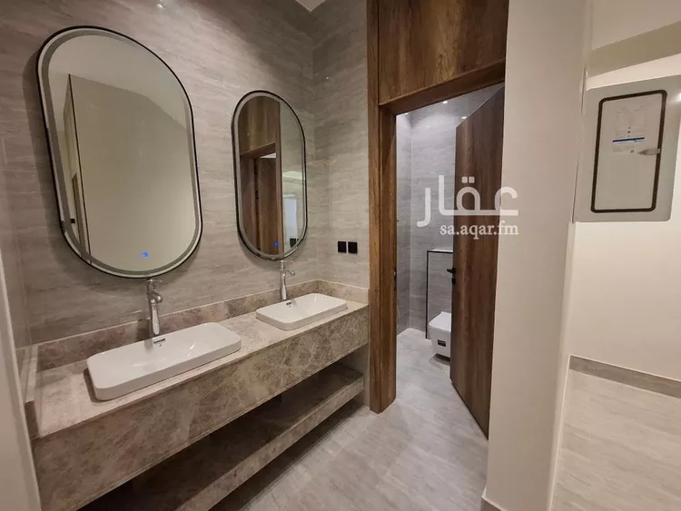 فيلا للبيع في شارع سليمان البغدادى, حي الرمال, مدينة الرياض, منطقة الرياض صورة 4