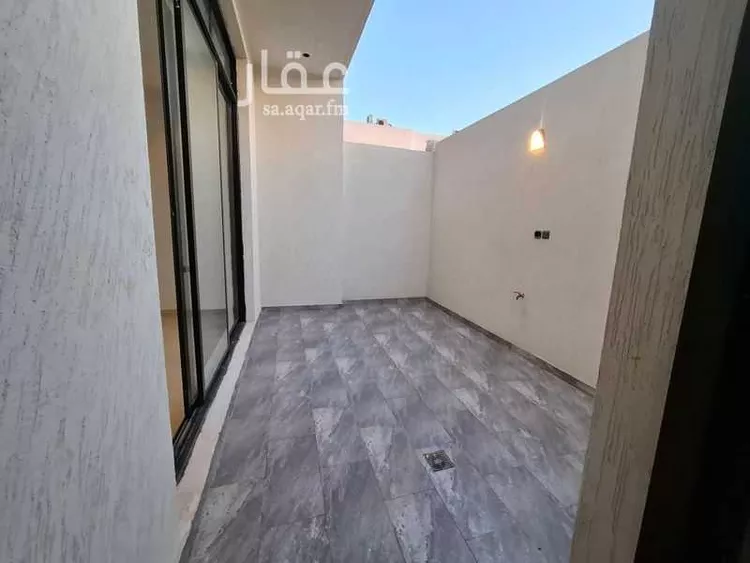 فيلا للبيع في شارع علي بن عبدالكريم, حي إشبيلية, مدينة الرياض, منطقة الرياض 17