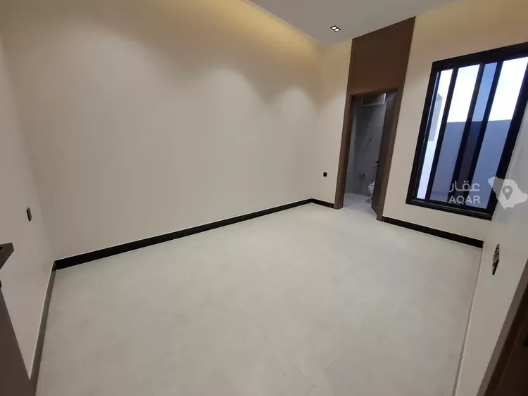 Villa for Sale in Riyadh Al Janadriyah 12