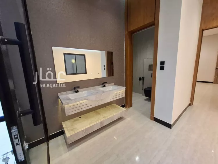 فيلا للبيع في شارع أبي عمر بن العلاء, حي الرمال, مدينة الرياض, منطقة الرياض صورة 2