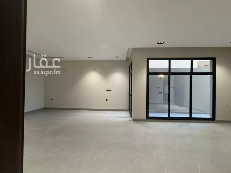 دور للبيع في شارع بشر الكندي, حي إشبيلية, مدينة الرياض, منطقة الرياض صورة 2