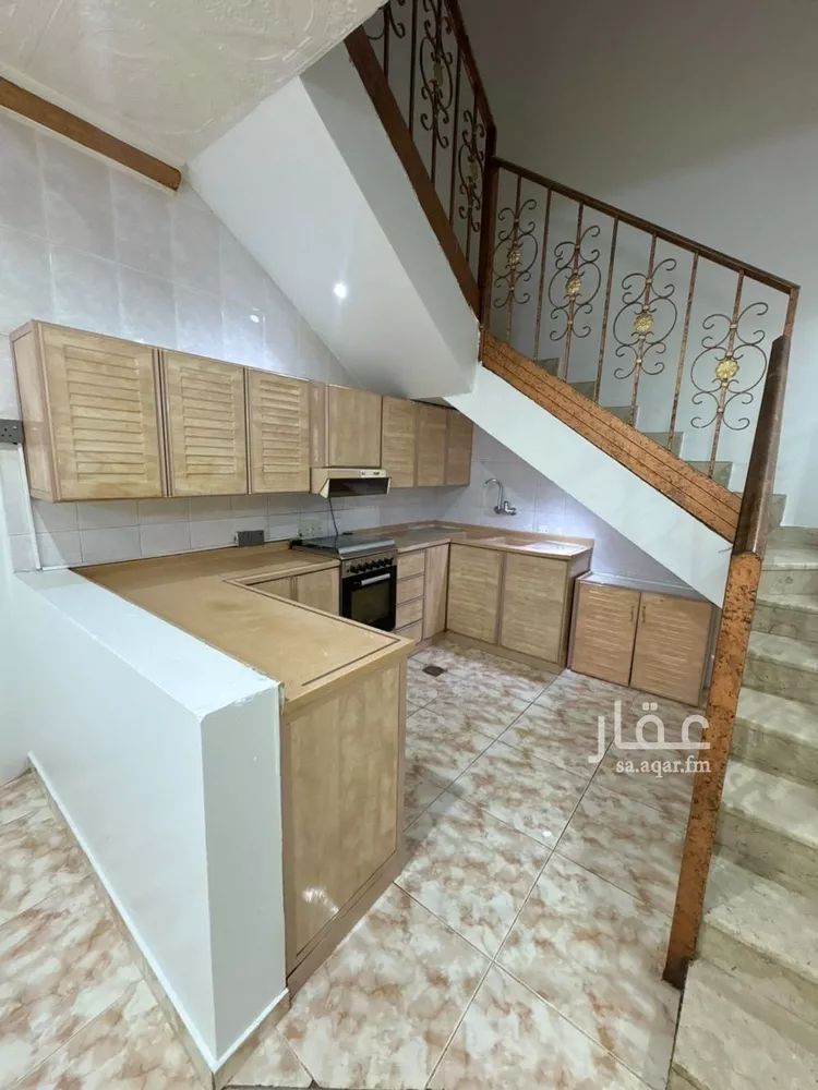 شقة للإيجار في شارع المقاماتي, حي الحمراء, مدينة الرياض, منطقة الرياض صورة 2