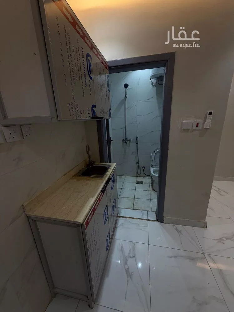 شقة للإيجار في شارع الشيخ عبدالله بن عبدان, حي الروضة, مدينة الرياض, منطقة الرياض صورة 3