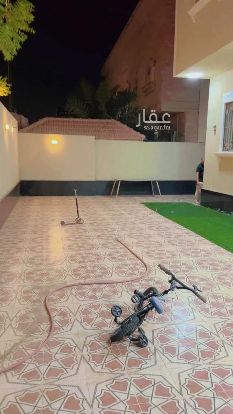 عمارة للبيع في شارع سعيد بن ابي هلال, حي شظاة, مدينة المدينه المنوره, منطقة المدينة المنورة صورة 3