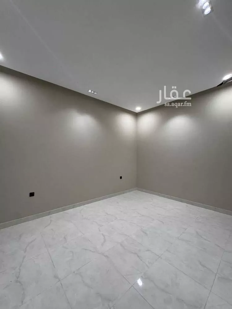 شقة للبيع في شارع شارع عمر المختار, حي الرحاب 2, مدينة جازان, منطقة جازان 12