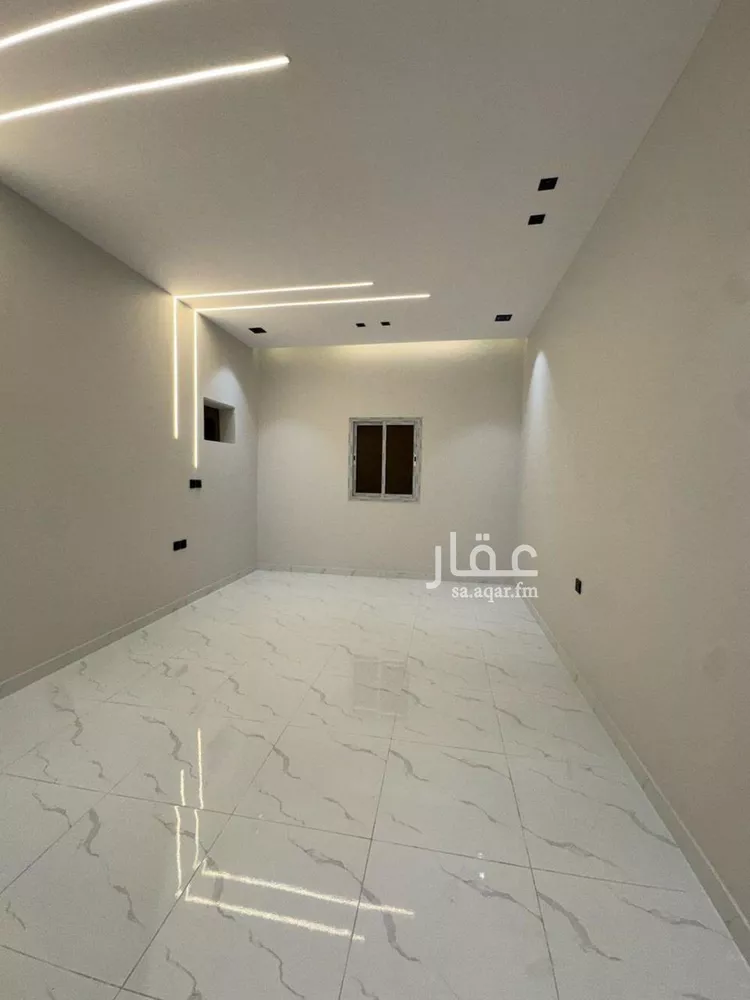 شقة للبيع في شارع أبي القاسم الزجاجي, حي السويس 1, مدينة جازان, منطقة جازان صورة 4