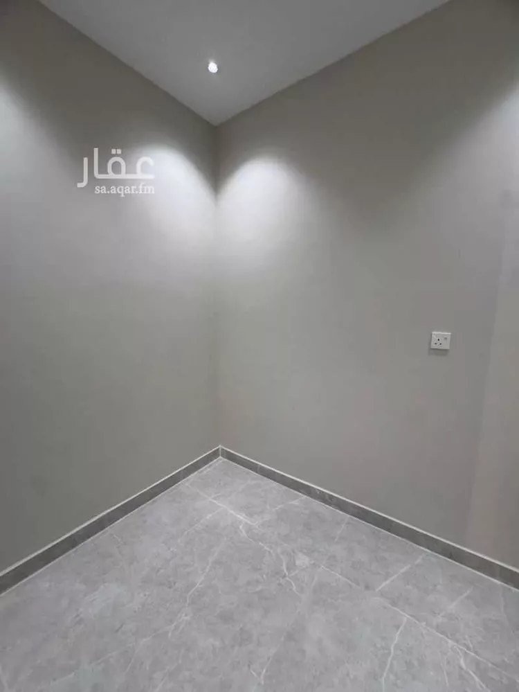 شقة للبيع في شارع شارع الشيخ أحمد النجمي, حي الرحاب 2, مدينة جازان, منطقة جازان 16