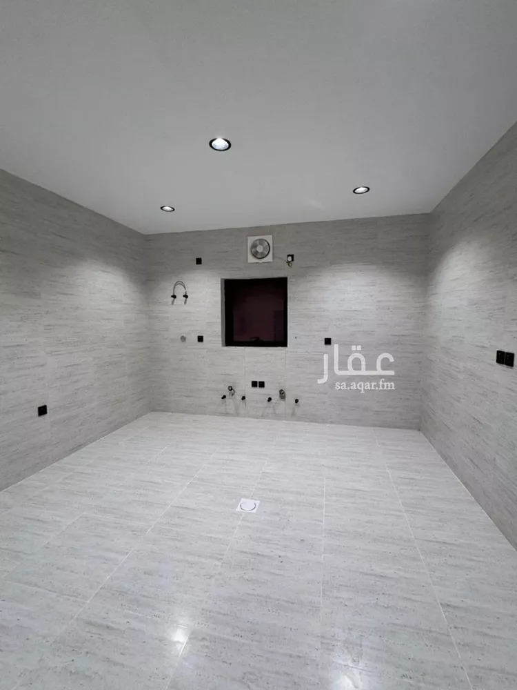 شقة للبيع في شارع العلاء ابن وهب, حي المطار, مدينة جازان, منطقة جازان صورة 2