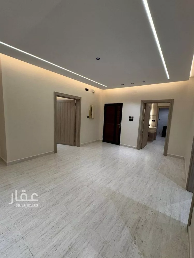 شقة للبيع في شارع العلاء ابن وهب, حي المطار, مدينة جازان, منطقة جازان صورة 5