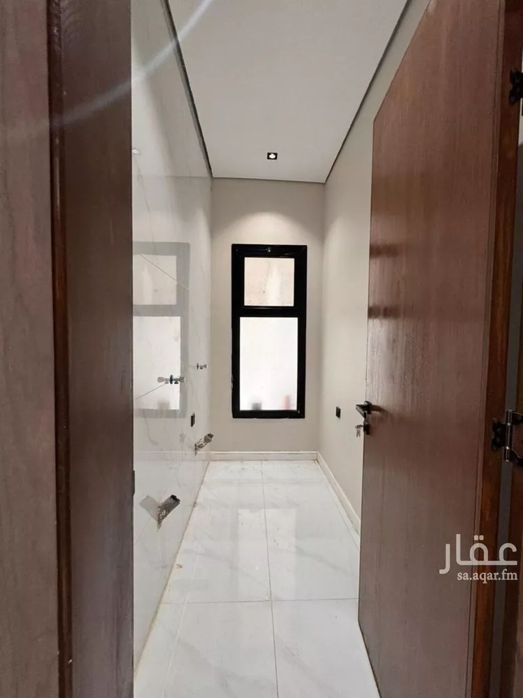 شقة للبيع في شارع ابي الحسن الاغر, حي السويس 1, مدينة جازان, منطقة جازان صورة 5