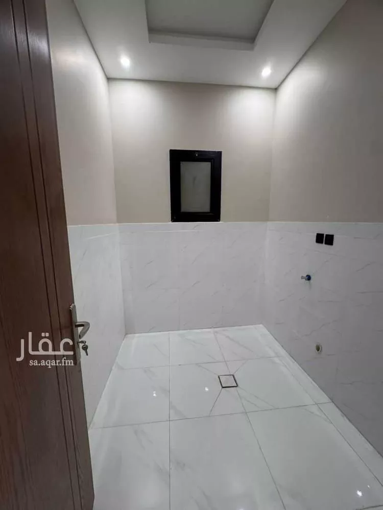 شقة للبيع في شارع محمد العوامي, حي الرحاب 2, مدينة جازان, منطقة جازان 14