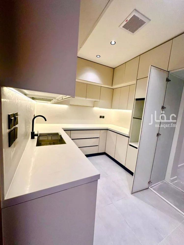 دور للبيع في شارع السلامة, حي النرجس, مدينة الرياض, منطقة الرياض صورة 3