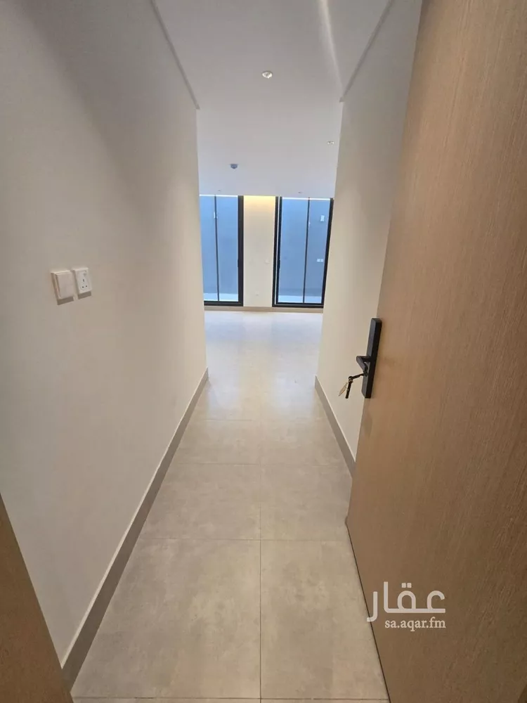 شقة للبيع في شارع احمد الغزالي, حي العارض, مدينة الرياض, منطقة الرياض صورة 2