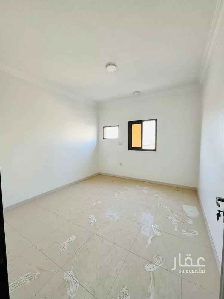 شقة للإيجار في شارع عبدالرحمن ابن ابي عقيل, حي طيبة, مدينة الدمام, المنطقة الشرقية صورة 2