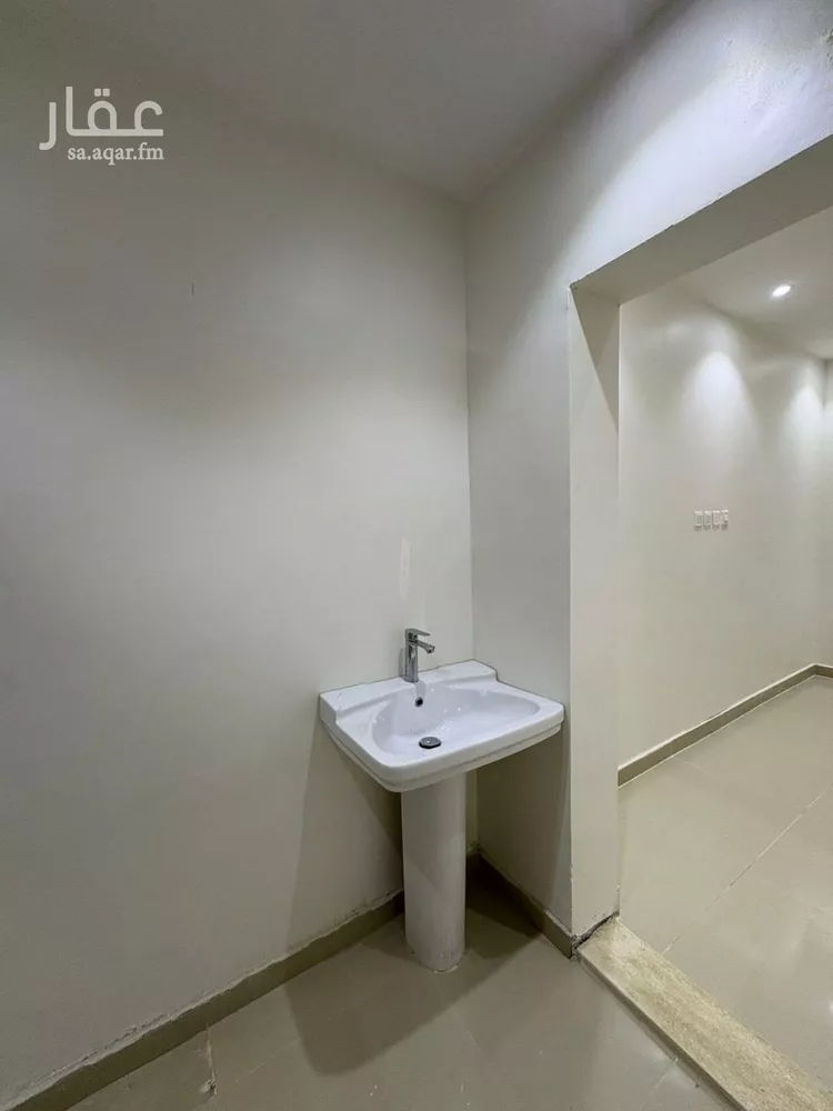شقة للإيجار في شارع عشيرة, حي بدر, مدينة الرياض, منطقة الرياض صورة 3