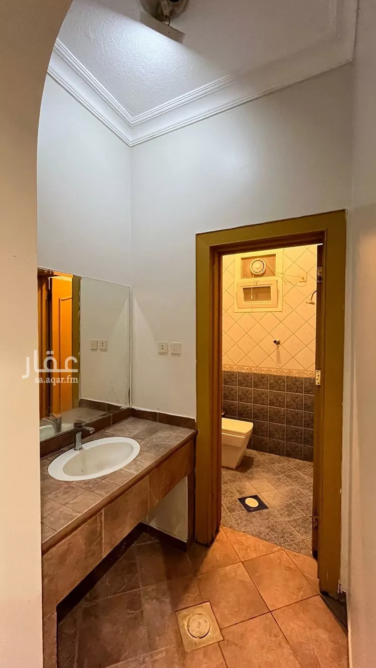 شقة للإيجار في شارع جرير بن عبدالله البجلي, حي مغرزات, مدينة الرياض, منطقة الرياض صورة 5