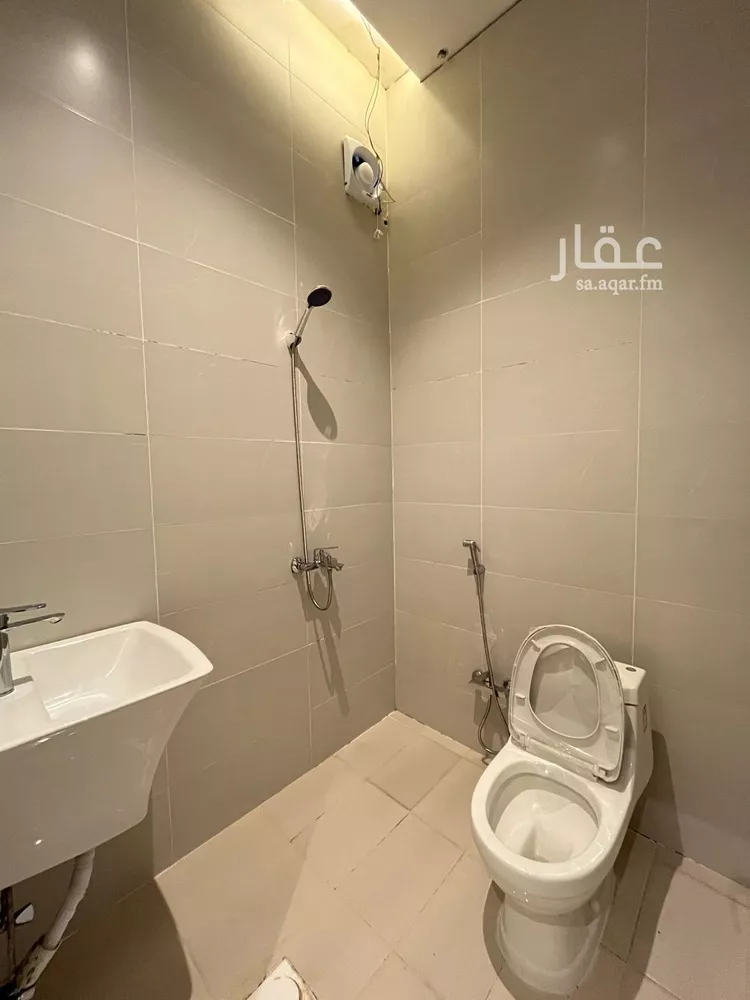 شقة للإيجار في شارع ينبع, حي ظهرة لبن, مدينة الرياض, منطقة الرياض صورة 4