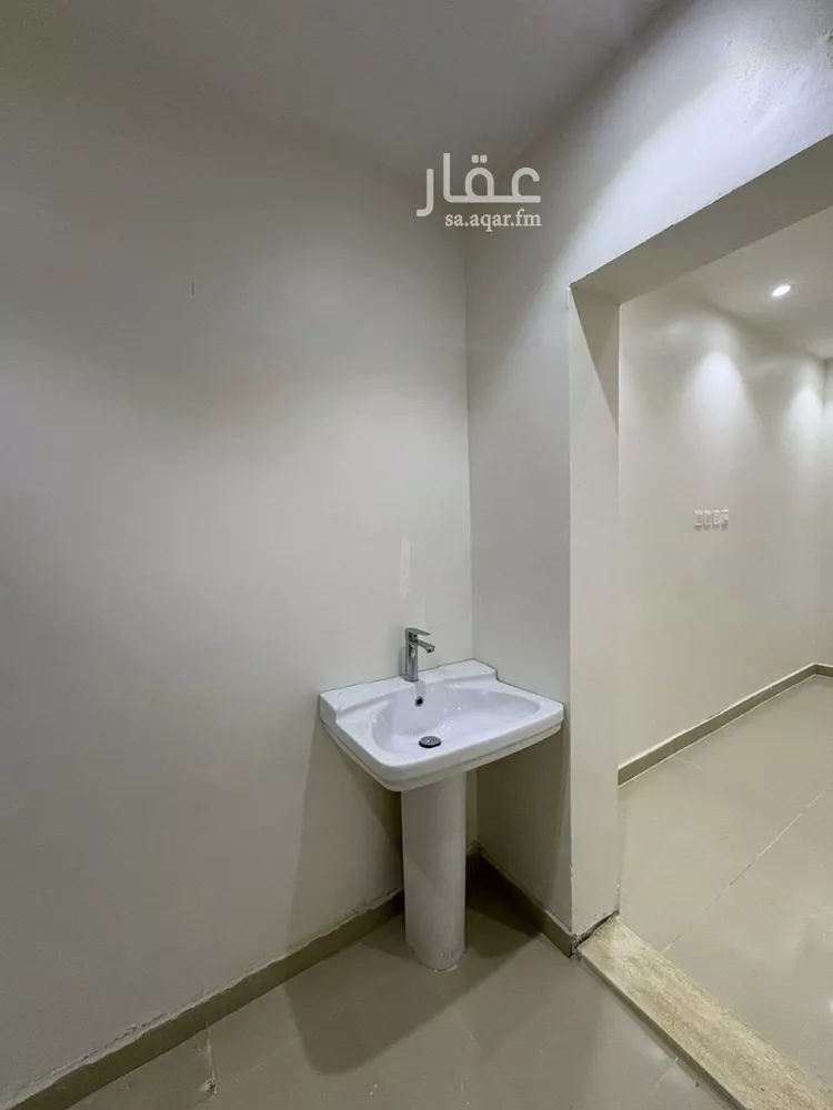 شقة للإيجار في شارع عشيرة, حي بدر, مدينة الرياض, منطقة الرياض صورة 3