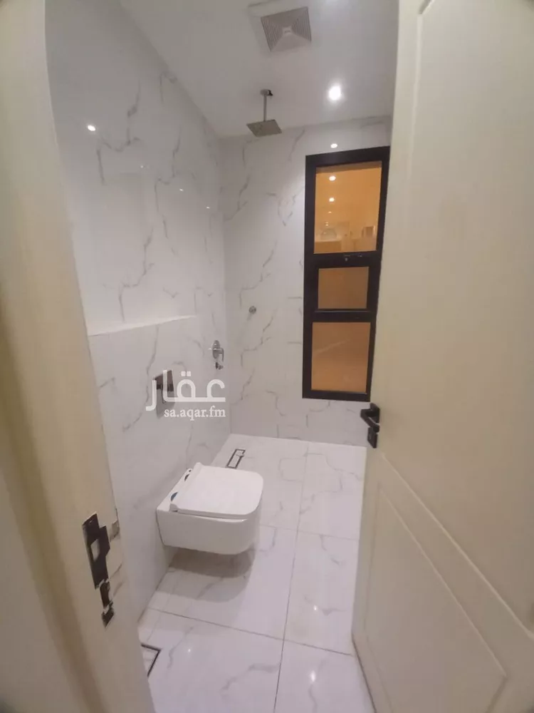 شقة للإيجار في شارع الجميل ابن حاتم, حي ظهرة لبن, مدينة الرياض, منطقة الرياض