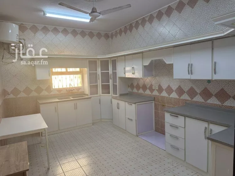 شقة للإيجار في شارع الظهرانية, حي العزيزية, مدينة الرياض, منطقة الرياض