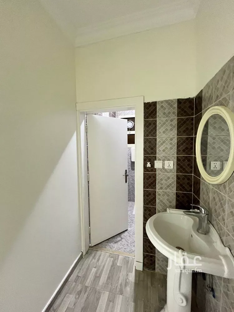 شقة للإيجار في شارع النايفة, حي ظهرة لبن, مدينة الرياض, منطقة الرياض صورة 4