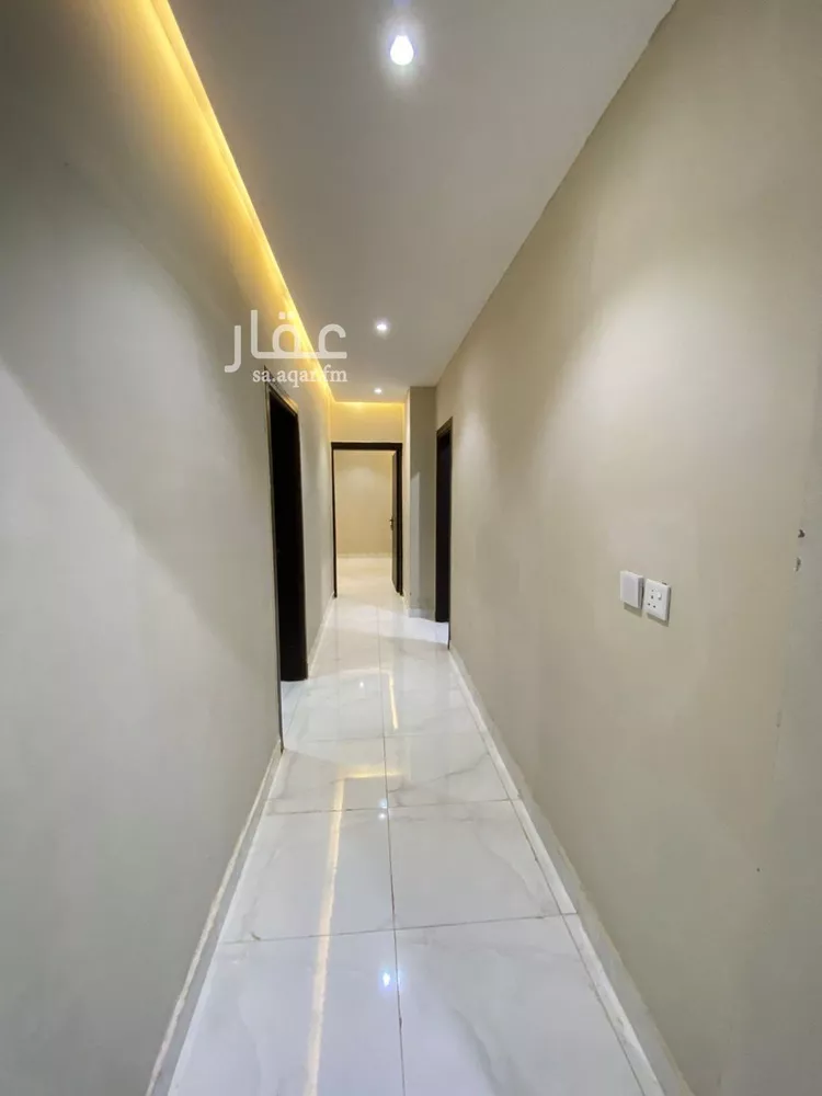 شقة للإيجار في شارع زيد البغدادي, حي الوزارات, مدينة الرياض, منطقة الرياض صورة 2