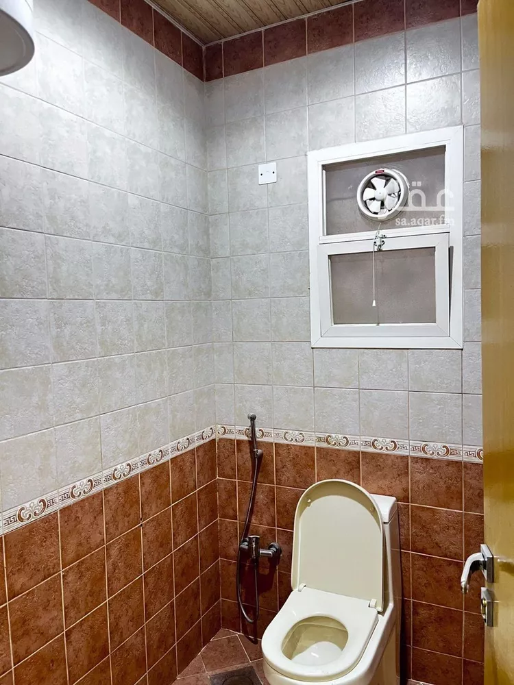 فيلا للإيجار في شارع الجاره, حي التعاون, مدينة الرياض, منطقة الرياض صورة 3