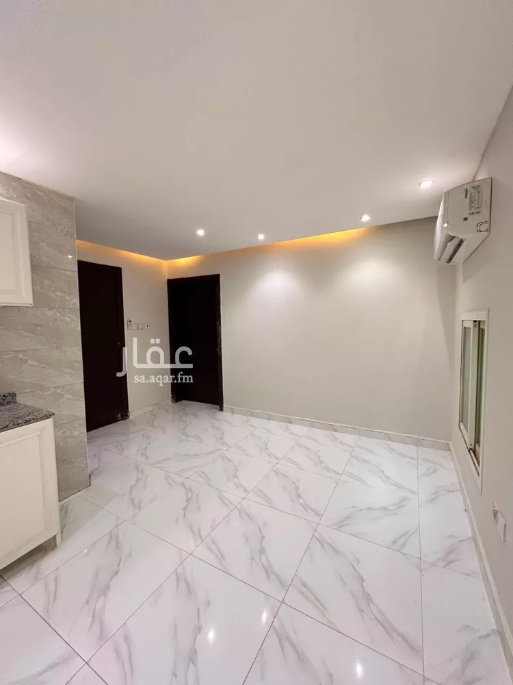 شقة للإيجار في شارع الحسين بن علي, حي الإزدهار, مدينة الرياض, منطقة الرياض صورة 4