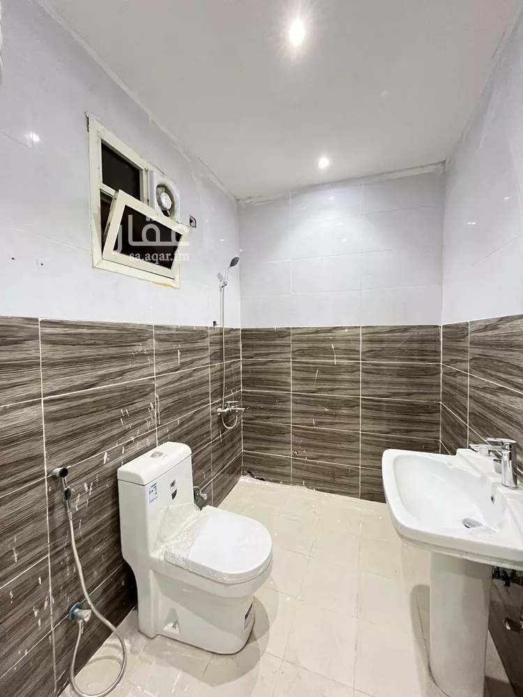 شقة للإيجار في شارع عشيرة, حي بدر, مدينة الرياض, منطقة الرياض صورة 4