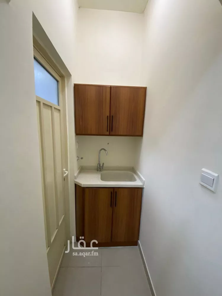 شقة للإيجار في شارع ابو بكر الصديق, حي الفيصلية, مدينة الدمام, المنطقة الشرقية صورة 2