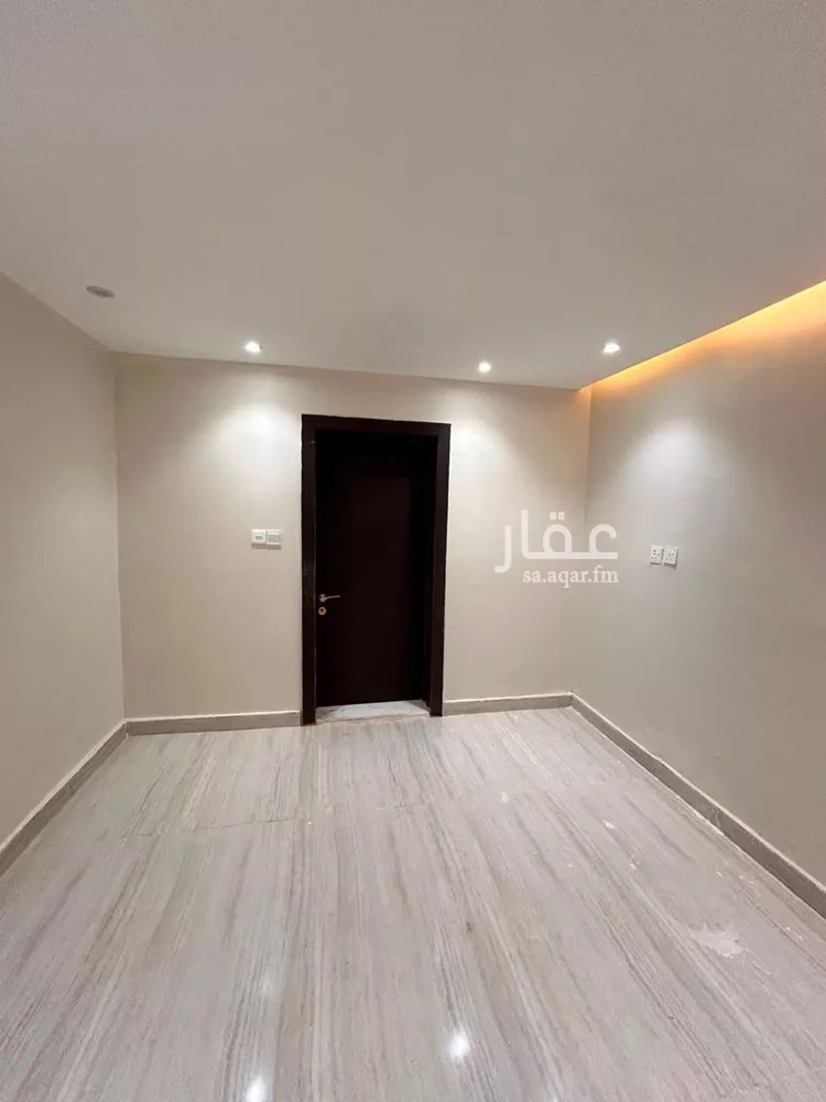 شقة للإيجار في شارع جرير بن عبدالله البجلي, حي مغرزات, مدينة الرياض, منطقة الرياض صورة 3