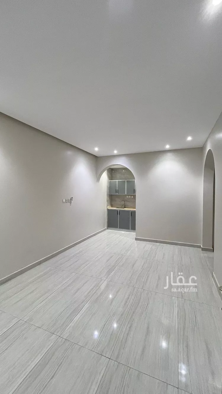 شقة للإيجار في شارع جرير بن عبدالله البجلي, حي مغرزات, مدينة الرياض, منطقة الرياض
