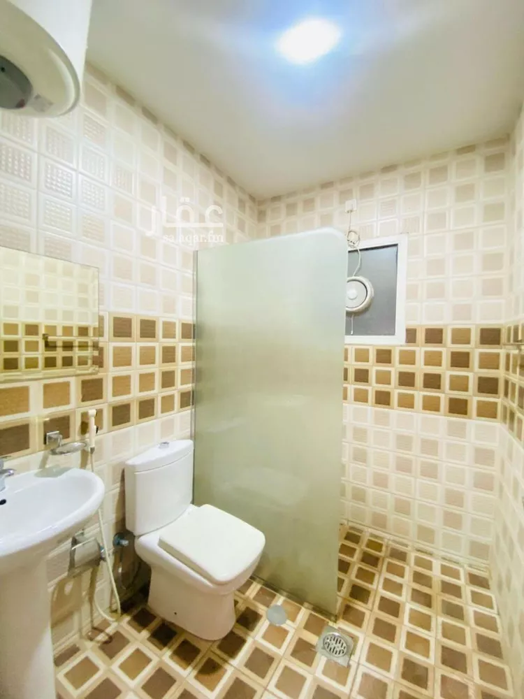 شقة للإيجار في شارع فضالة بن عبيد, حي الشاطئ الشرقي, مدينة الدمام, المنطقة الشرقية صورة 5