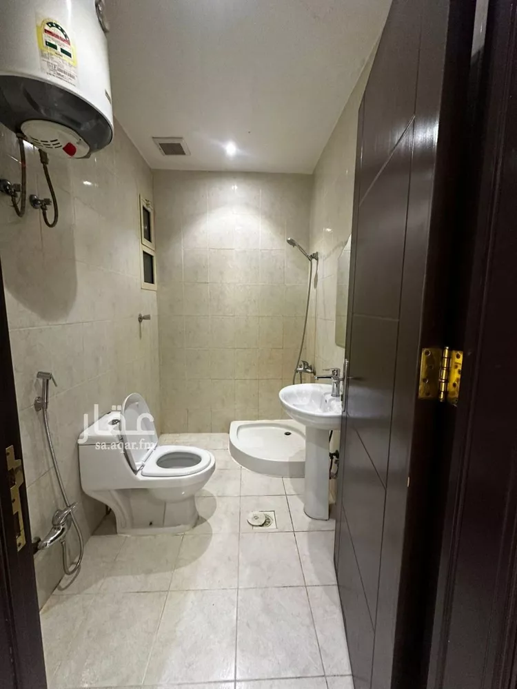 شقة للإيجار في شارع وادي هجر, حي الملقا, مدينة الرياض, منطقة الرياض صورة 4