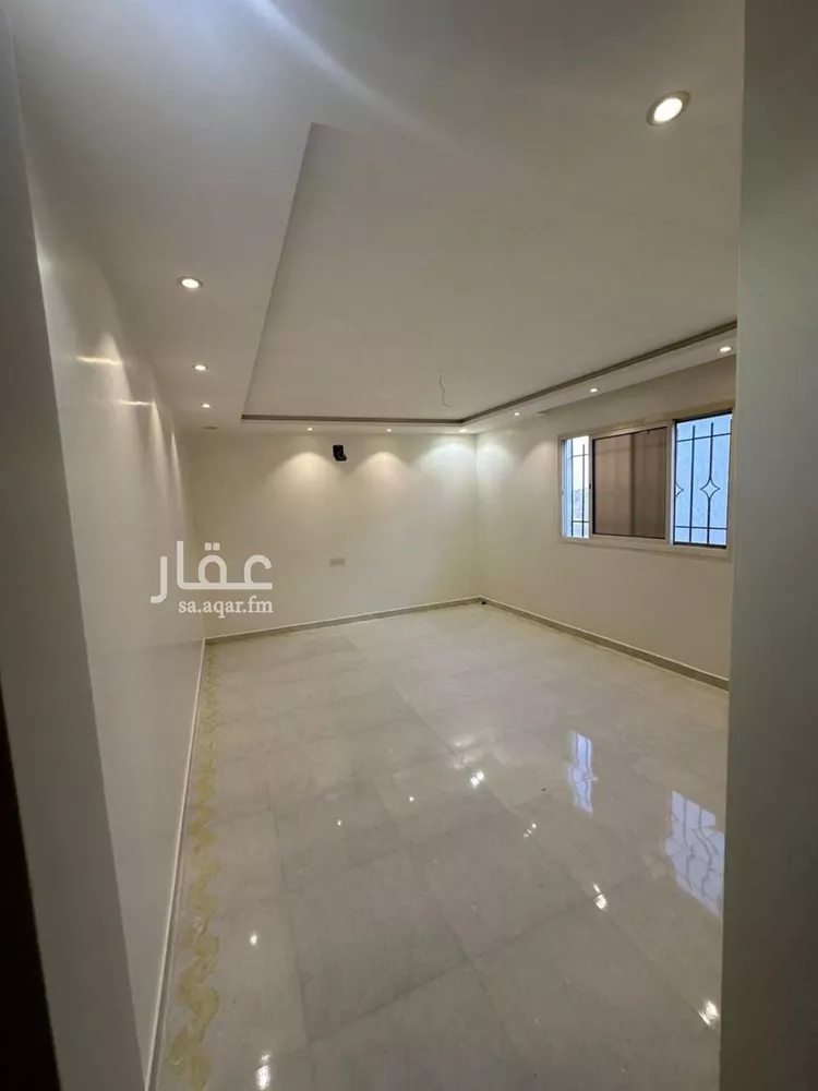 شقة للإيجار في شارع عمرو بن معمر, حي المهدية, مدينة الرياض, منطقة الرياض صورة 2