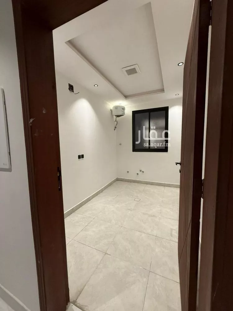 شقة للإيجار في شارع خالد بن زهير الهذلي, حي بدر, مدينة الرياض, منطقة الرياض صورة 2