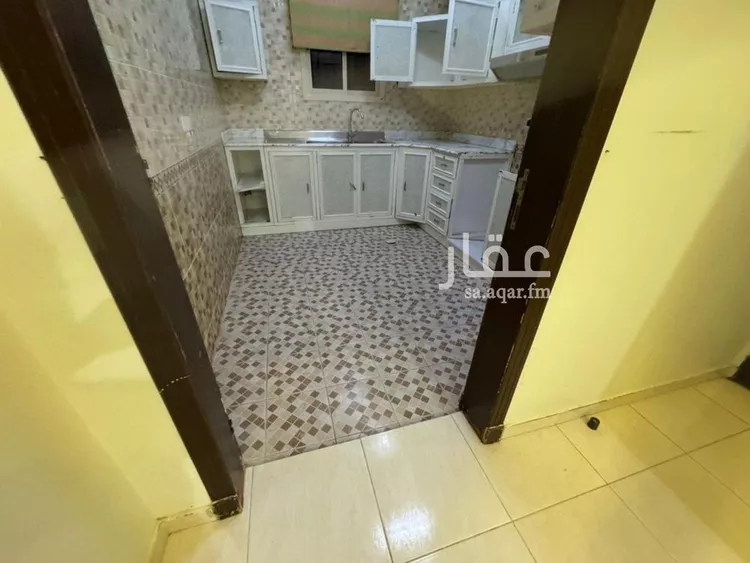 شقة للإيجار في شارع طيبة, حي قرطبة, مدينة الرياض, منطقة الرياض صورة 5
