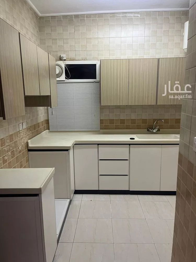 شقة للإيجار في شارع الخبوب, حي لبن, مدينة الرياض, منطقة الرياض