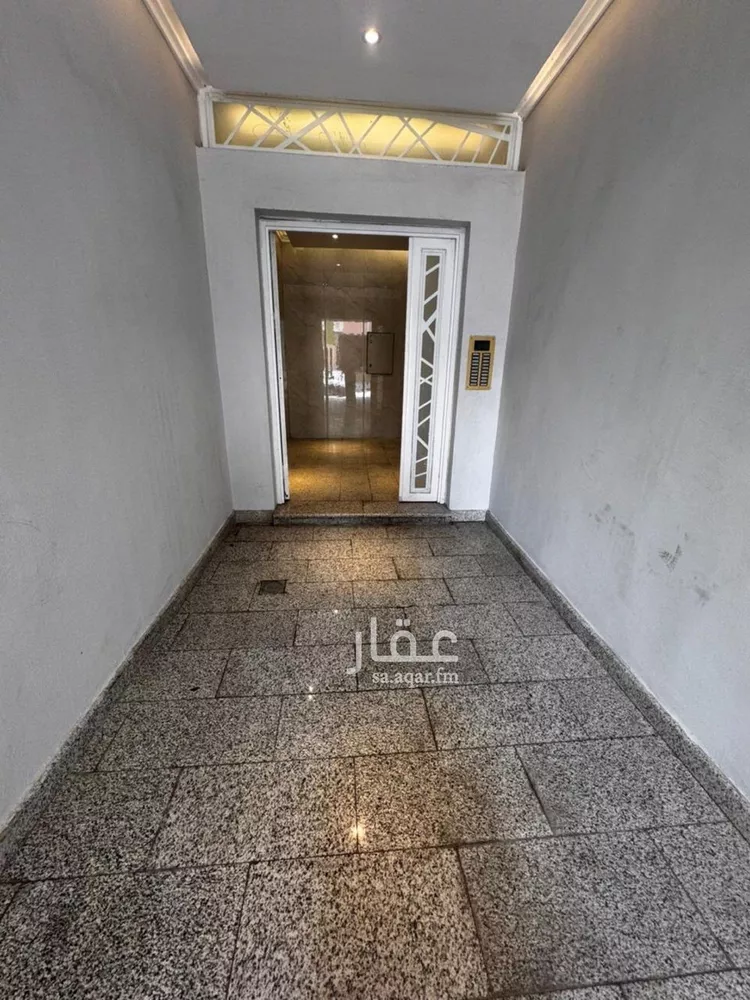 شقة للإيجار في شارع شارع الملك فهد بن عبدالعزيز, حي الخبرالشمالية, مدينة الخبر, المنطقة الشرقية صورة 5