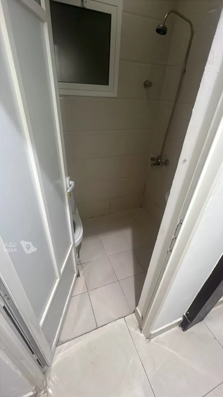 شقة للإيجار في شارع نجران, حي الثقبة, مدينة الخبر, المنطقة الشرقية صورة 5