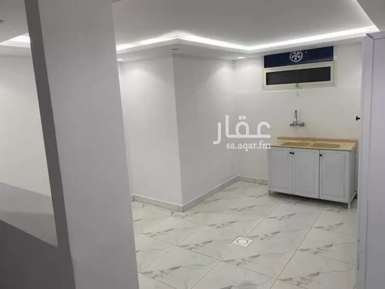 شقة للإيجار في شارع الخديد, حي اليرموك, مدينة الرياض, منطقة الرياض 8