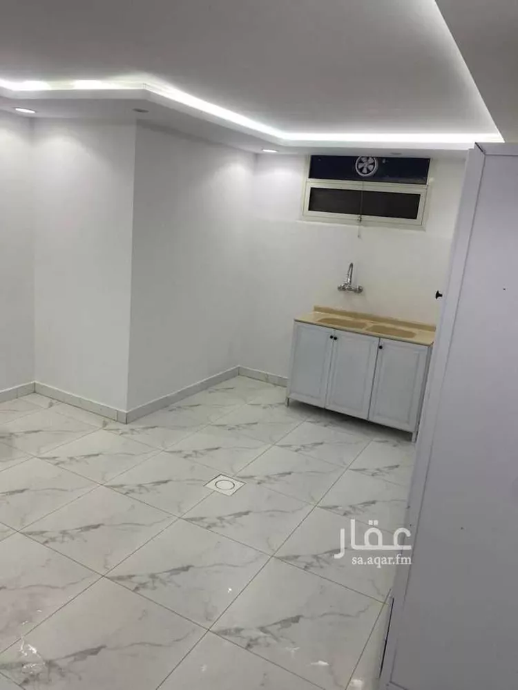 شقة للإيجار في شارع الخديد, حي اليرموك, مدينة الرياض, منطقة الرياض 9