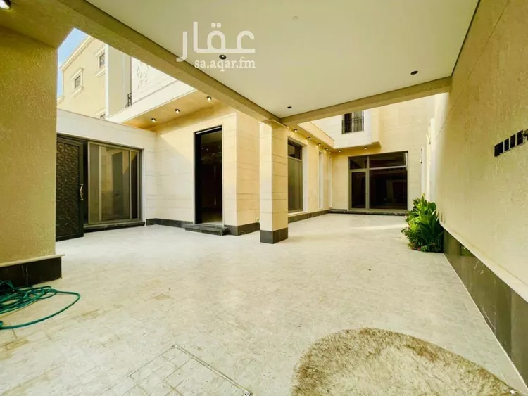 فيلا للبيع في شارع أبي الحسن الأسفرائيني, حي المهدية, مدينة الرياض, منطقة الرياض صورة 4
