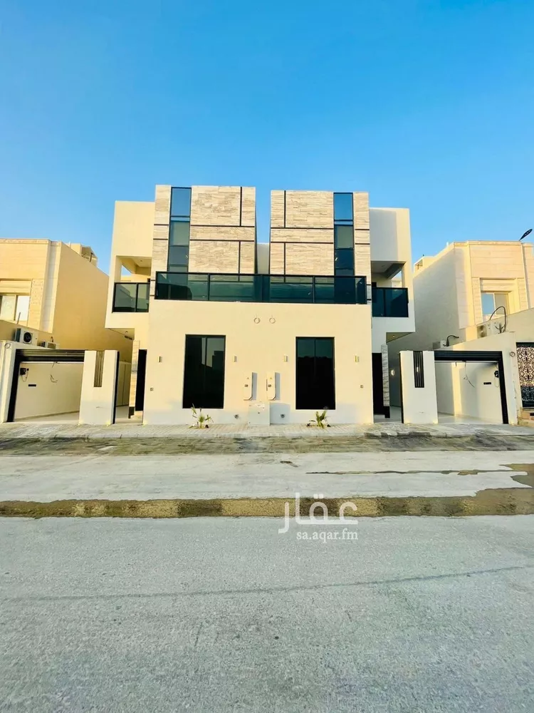 فيلا للبيع في شارع السيل الكبير, حي المهدية, مدينة الرياض, منطقة الرياض