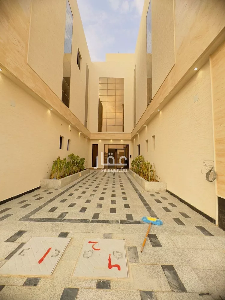 عمارة للبيع في شارع عمير بن سنان بن عرفطة, حي المهدية, مدينة الرياض, منطقة الرياض صورة 4