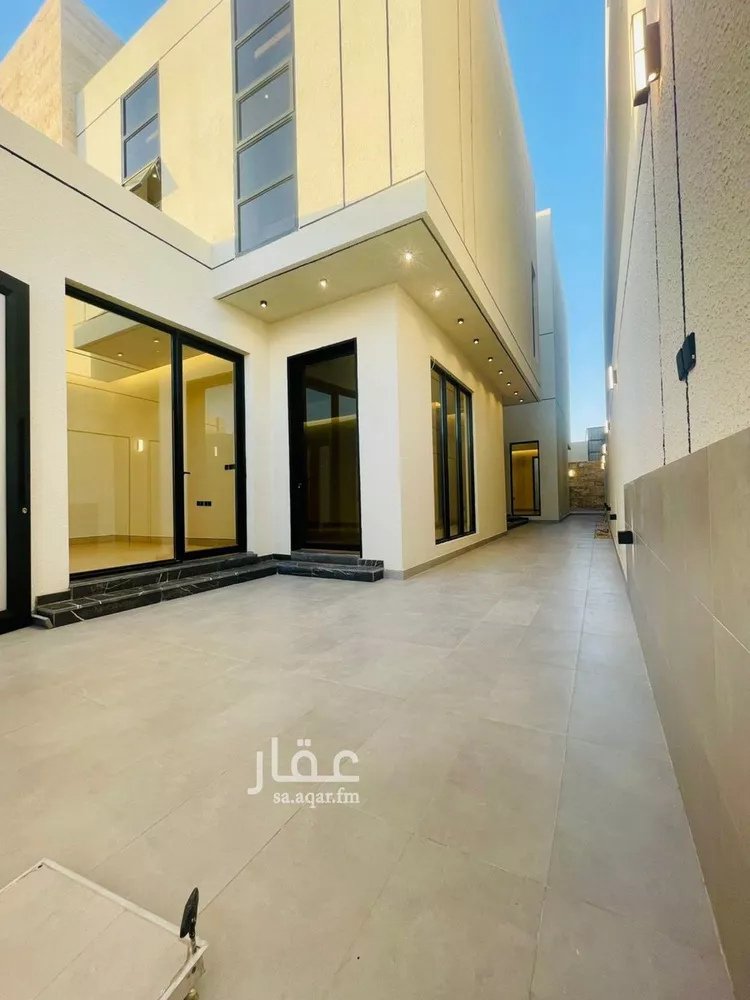فيلا للبيع في شارع علي بن عبدالكافي, حي المهدية, مدينة الرياض, منطقة الرياض صورة 3